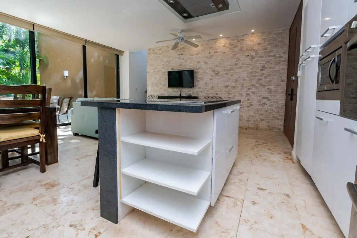 Luxe 1-Br Condo In Bahia Principe - Multiple Pools Akumal