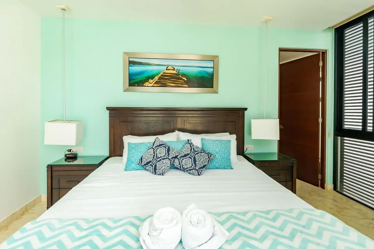 Luxe 1-Br Condo In Bahia Principe - Multiple Pools Akumal Mexico