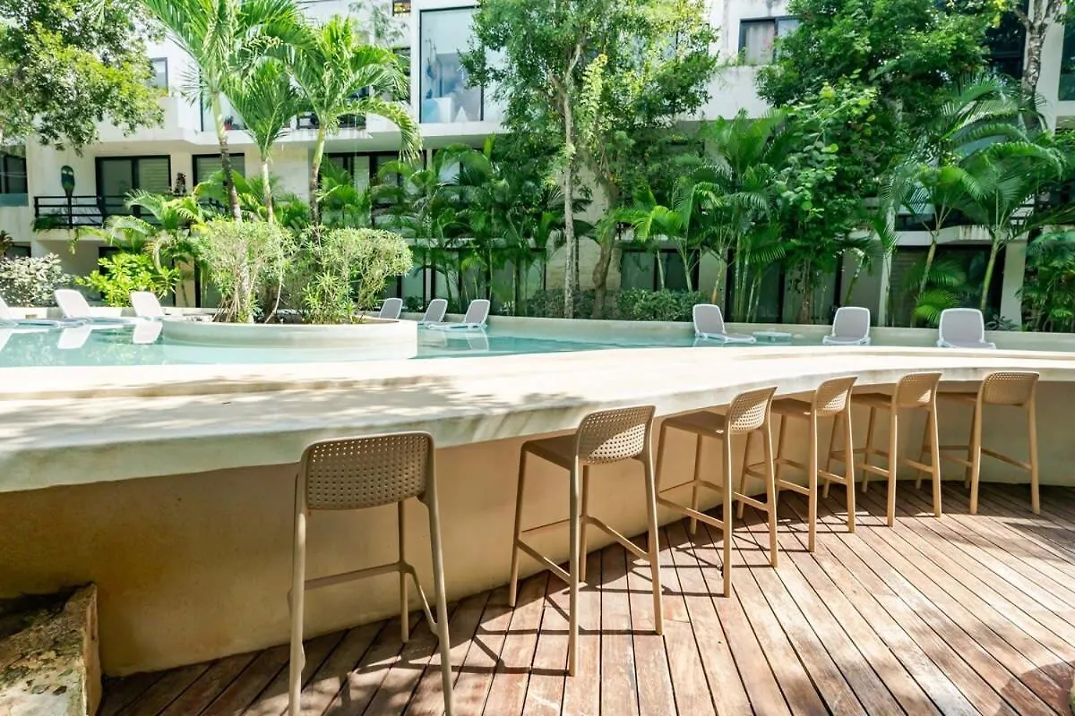 Apartment Luxe 1-Br Condo In Bahia Principe - Multiple Pools Akumal